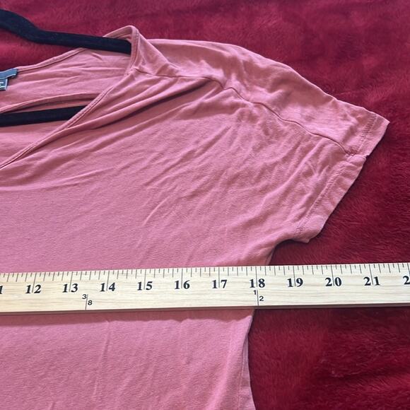 Vince Blouse Top XSmall with Reverse Hem Jersey Knit Size XS - Picture 8 of 9